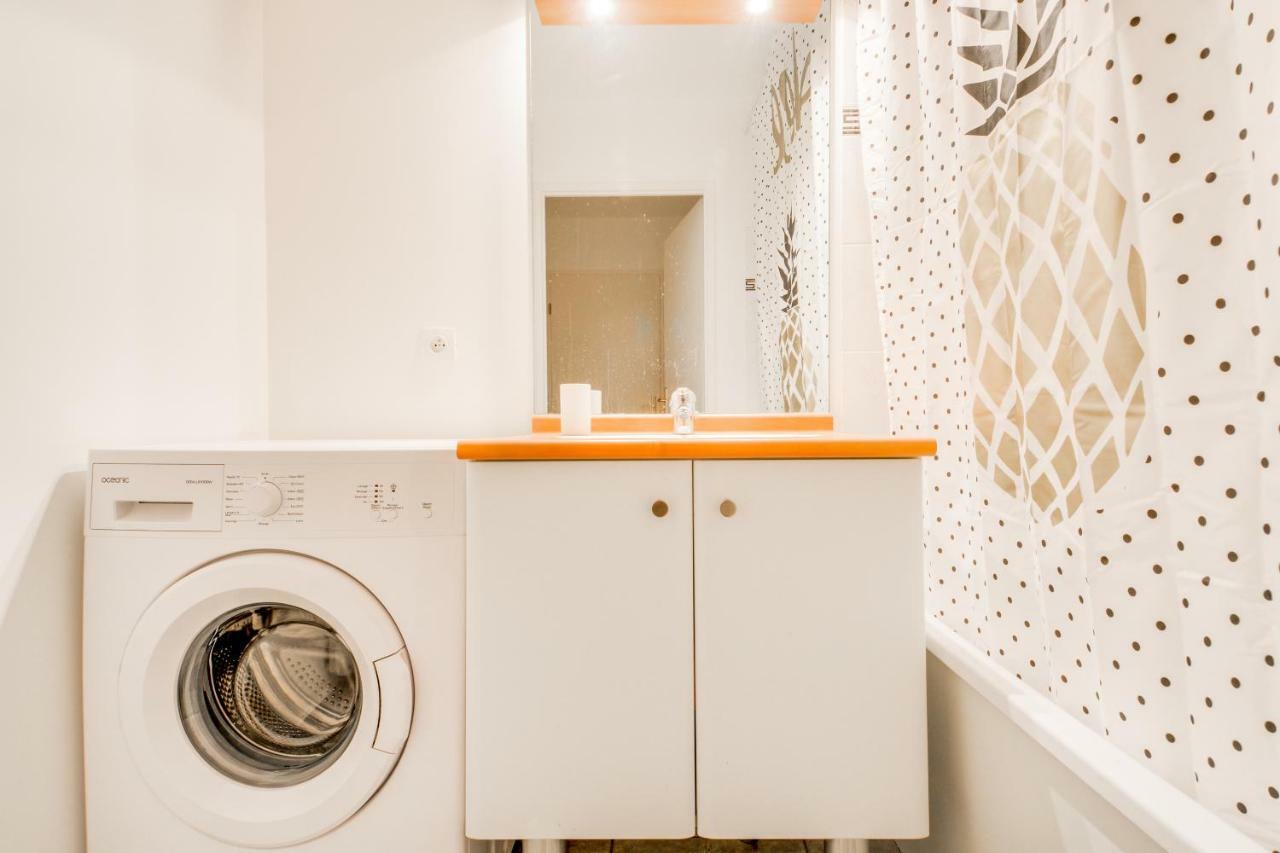 Water Color - Sdp Apartment มานี-เลอ-องเกรอ ภายนอก รูปภาพ