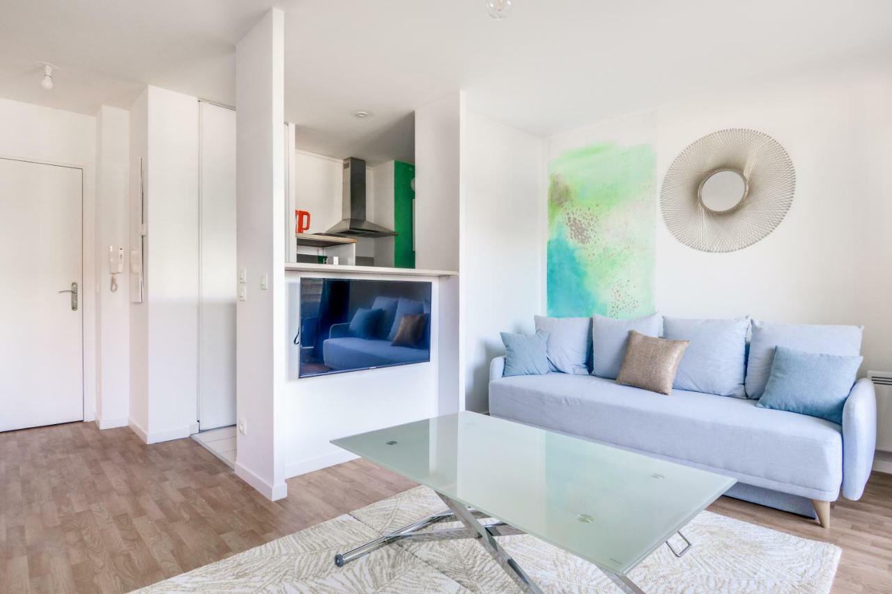 Water Color - Sdp Apartment มานี-เลอ-องเกรอ ภายนอก รูปภาพ